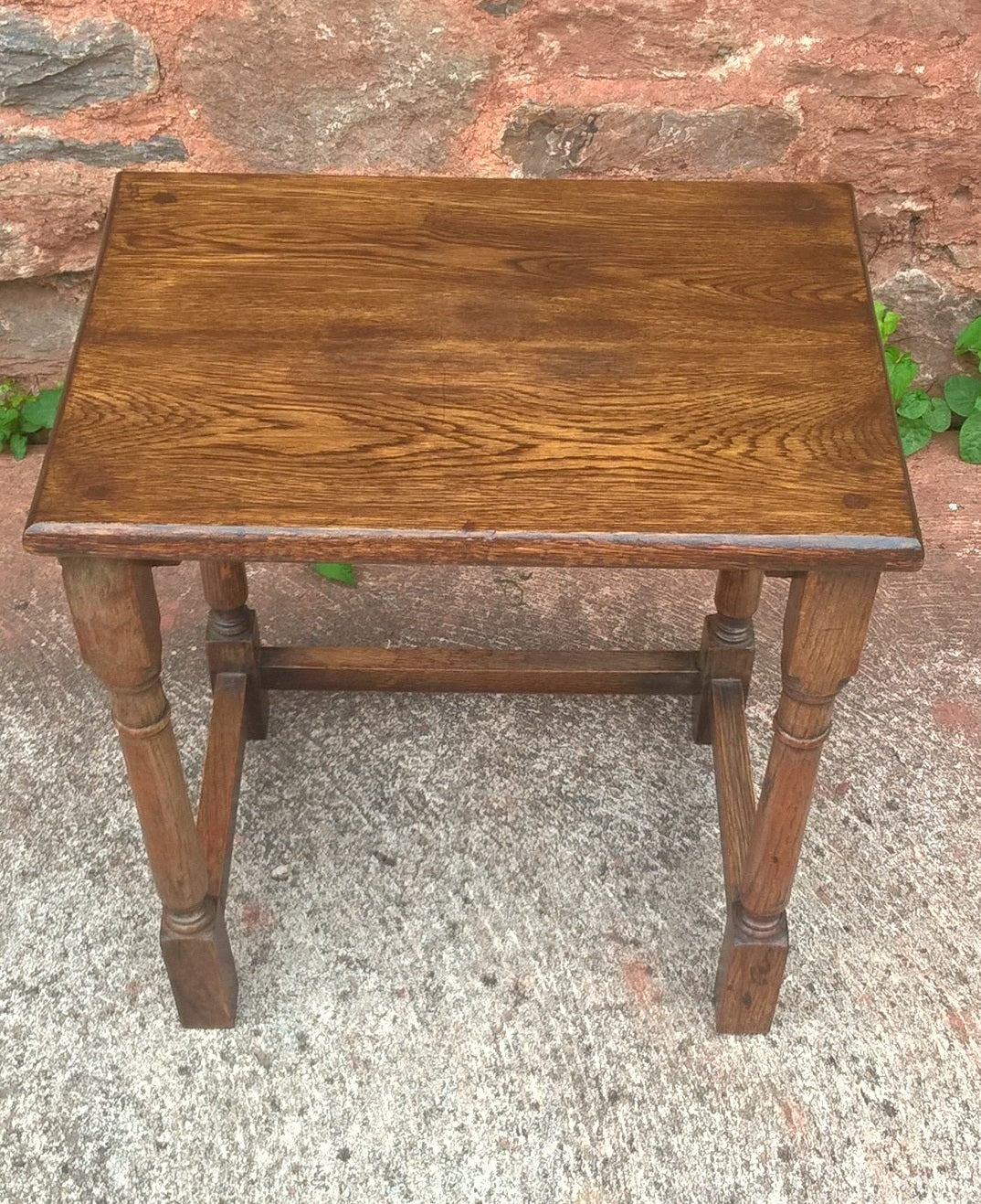 Oak Nest Of Tables / Superior Quality Solid Oak / Old Charm Style