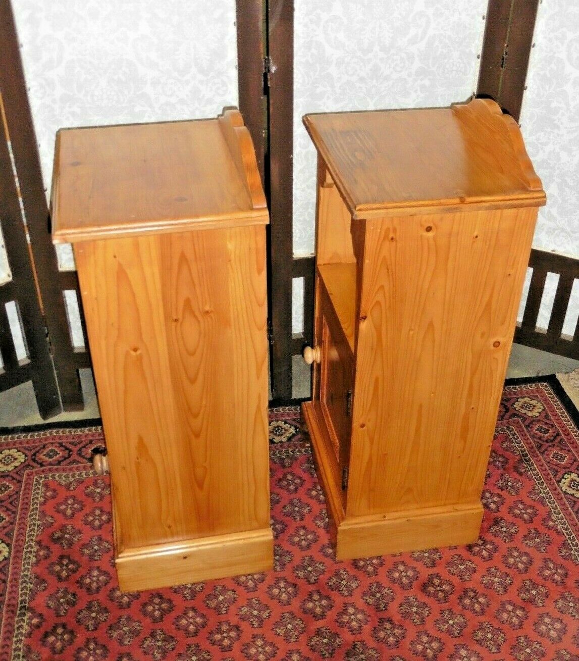 381.....A Pair Of Refinished Bedside Cabinets / Bedside Tables