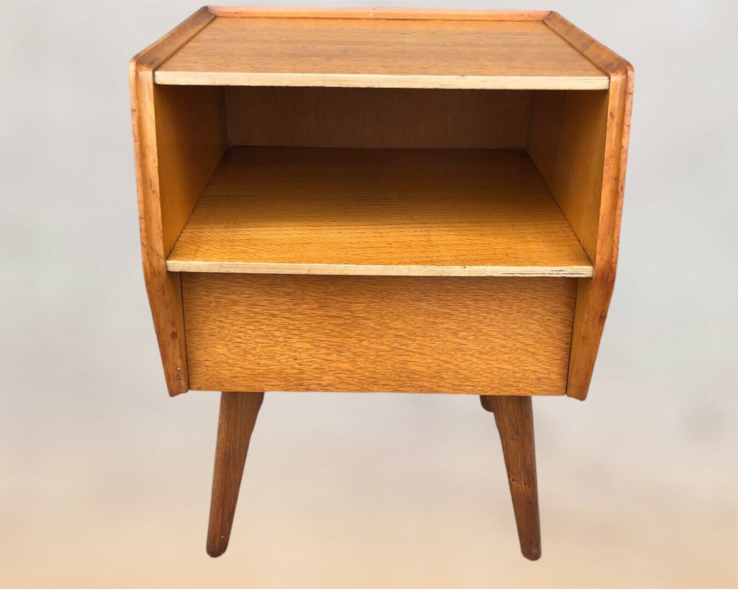 000972.....Oak Retro Bedside Table ( sold )