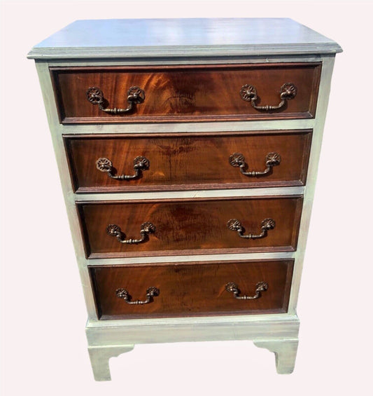 000949....Handsome Vintage Small Chest Of Drawers ( sold )