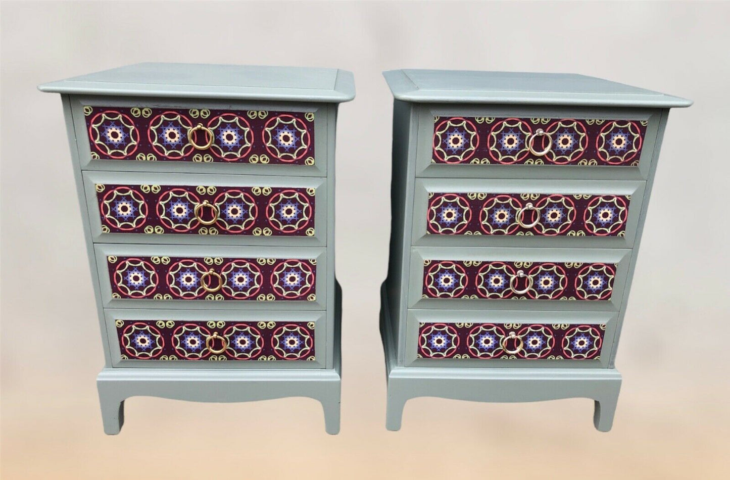 000969.....Stunning Pair Of Vintage Bedside Chests By Stag / Bedside Tables