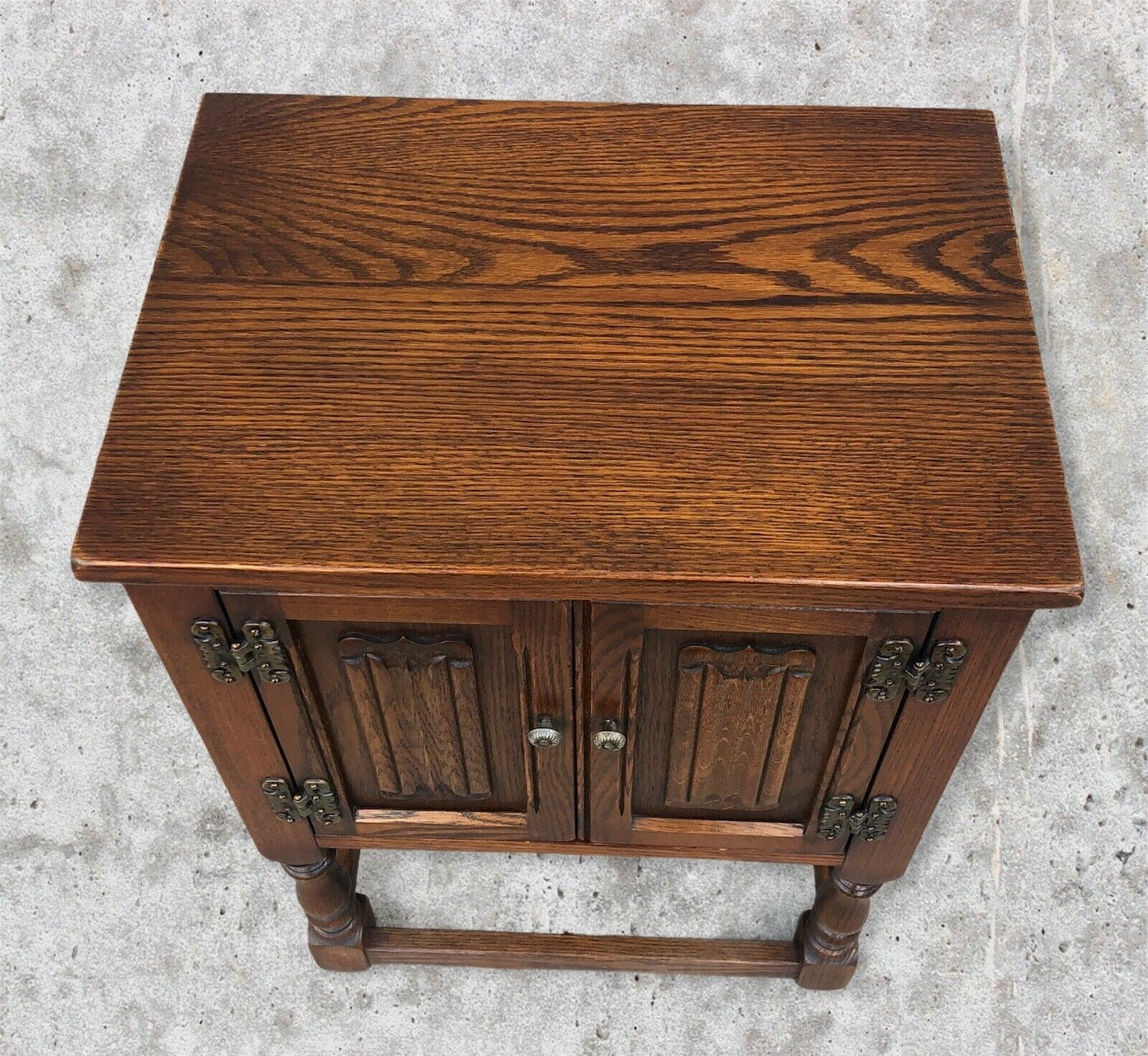 Old Charm Bedside Cabinet / Vintage Bedside Table ( SOLD )