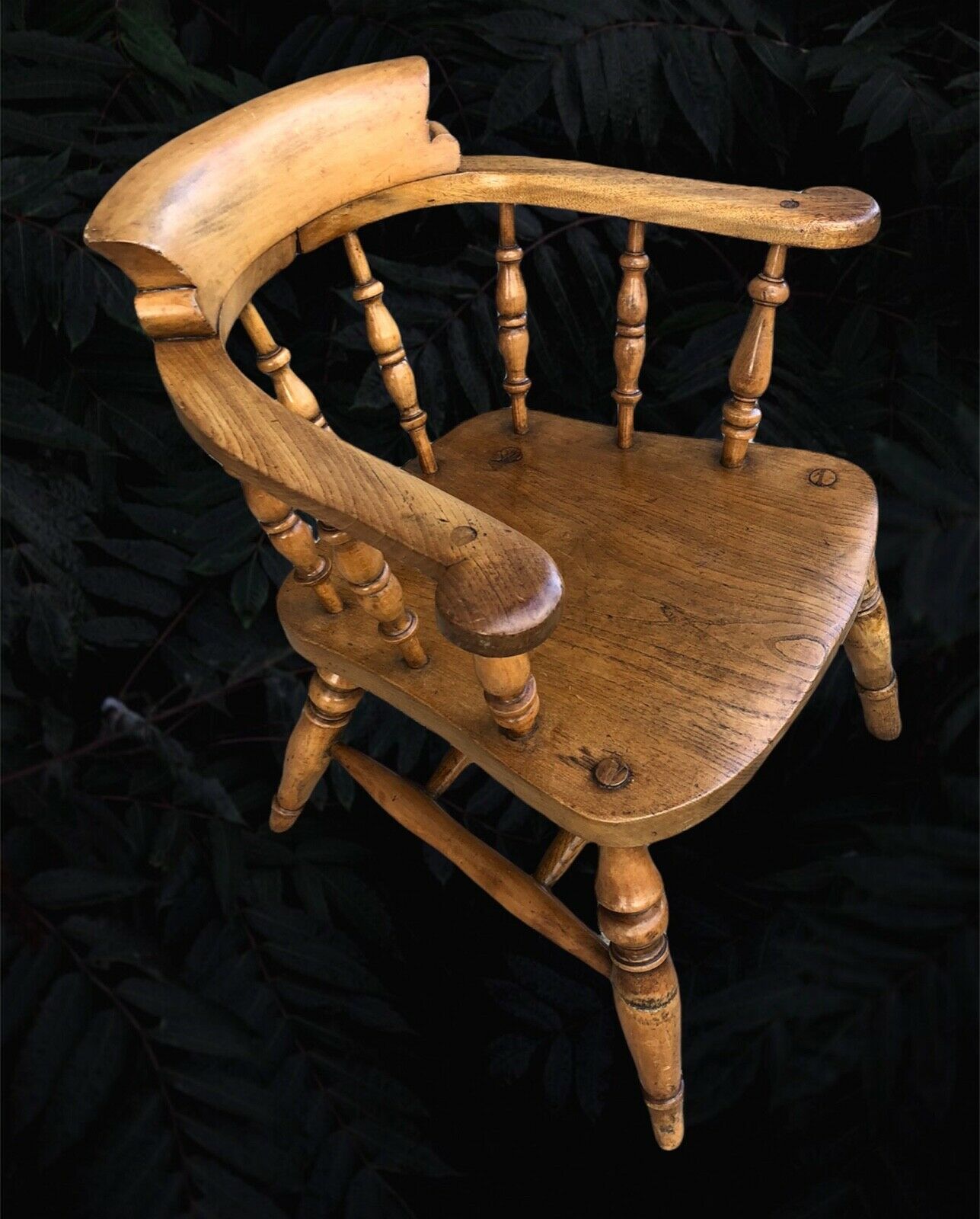 Stunning Handsome Antique Desk Chair / Smokers Bow ( SOLD )