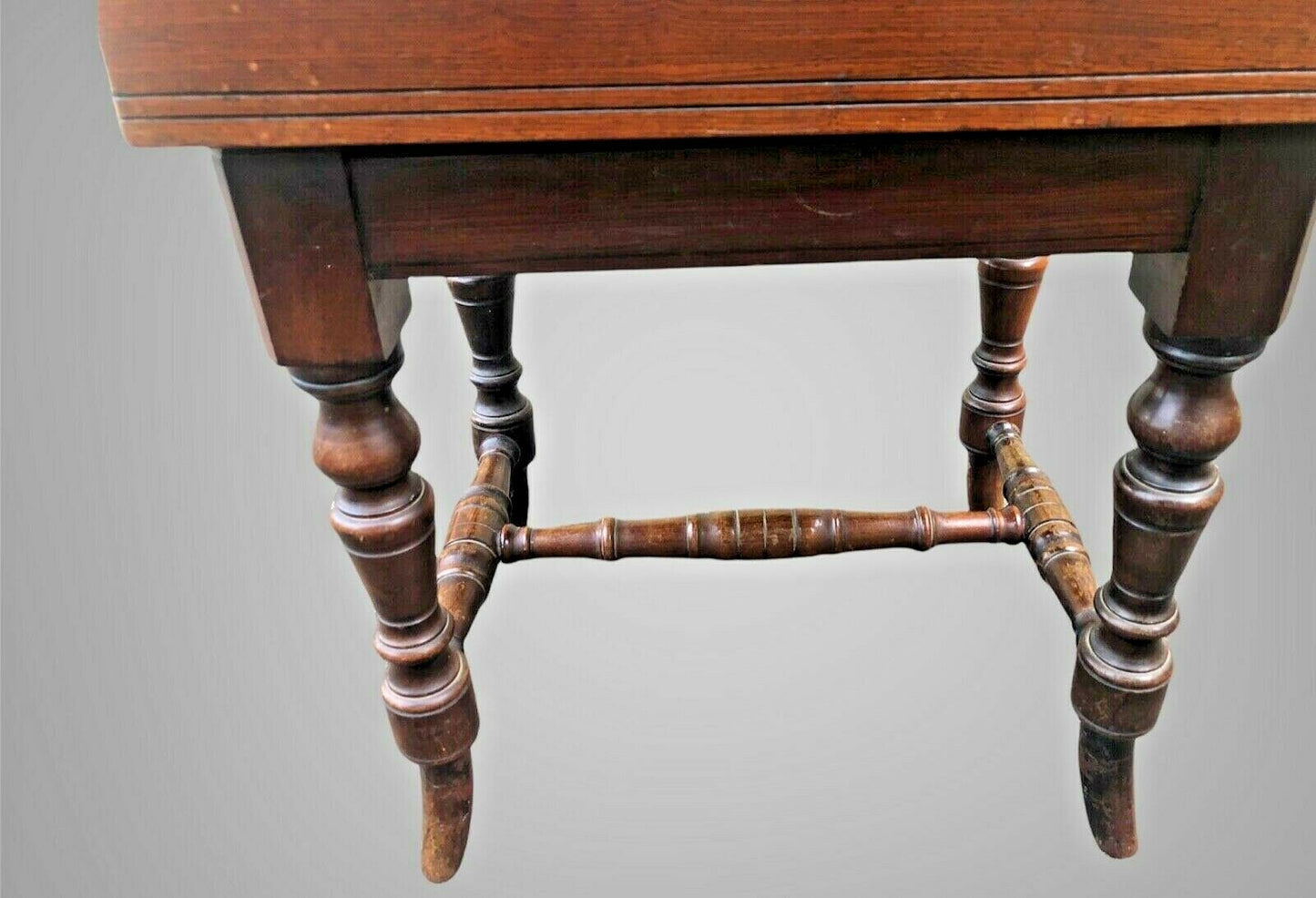 Antique Rosewood Adjustable Piano Stool ( SOLD )