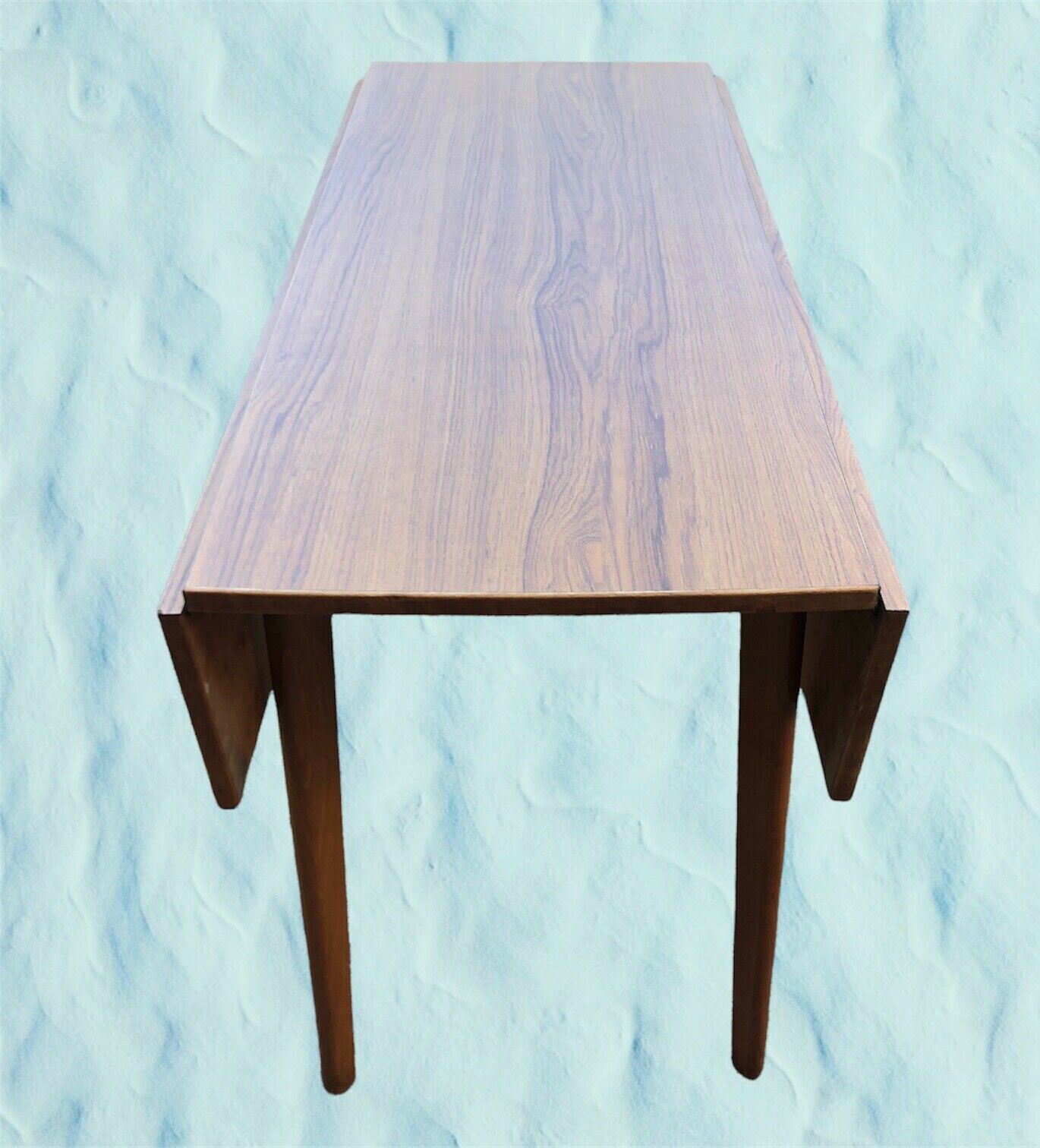 000970.....Retro 1960's Formica Dining Table