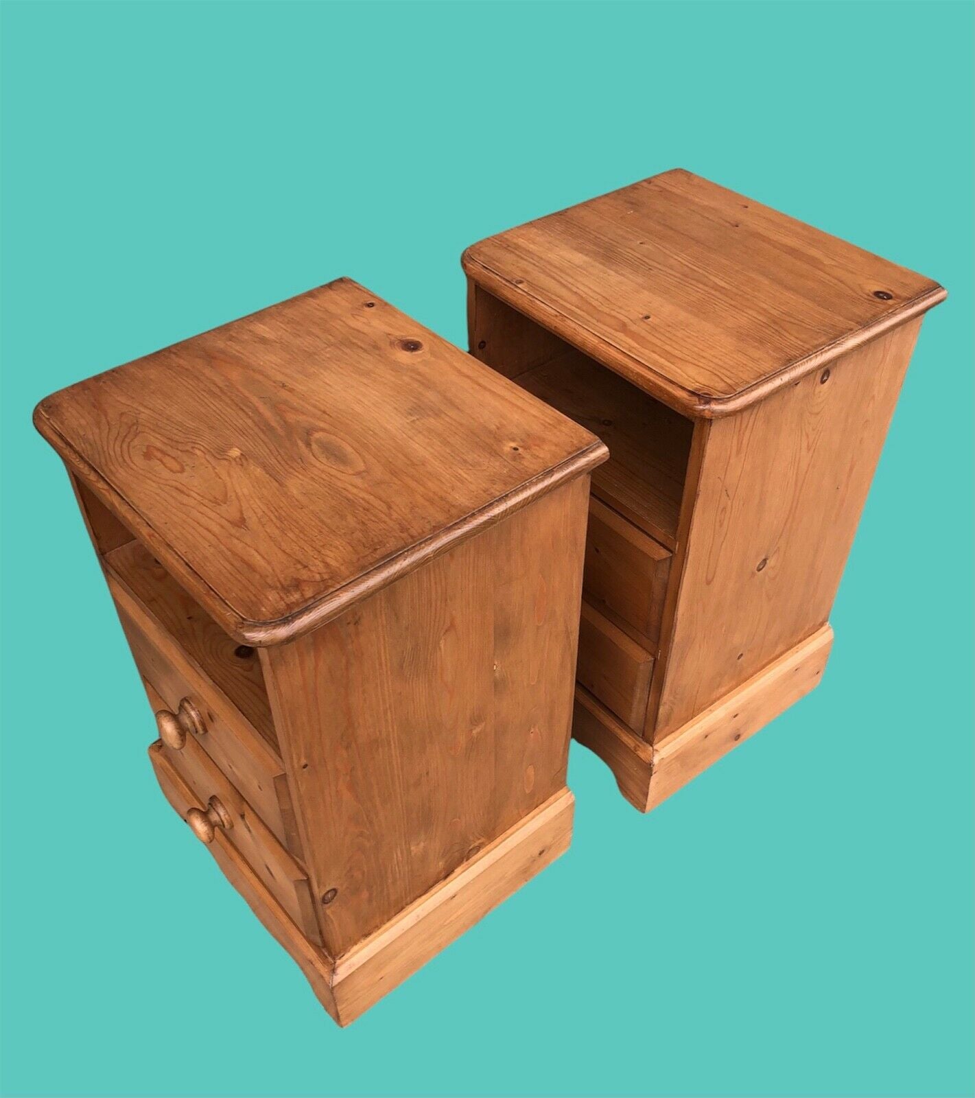 000998......A Pair Of Good Quality Pine Bedside Tables ( sold )