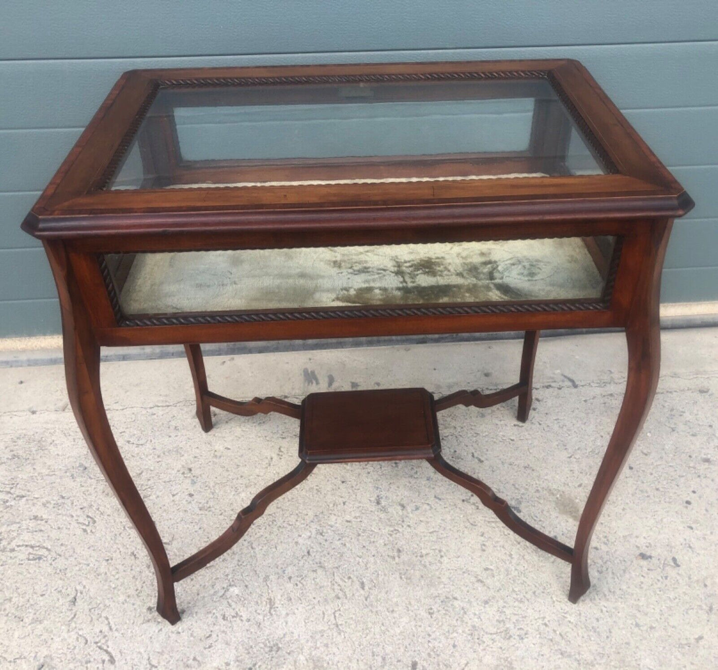 000928....Antique Bijouterie Table, Display Case ( sold )