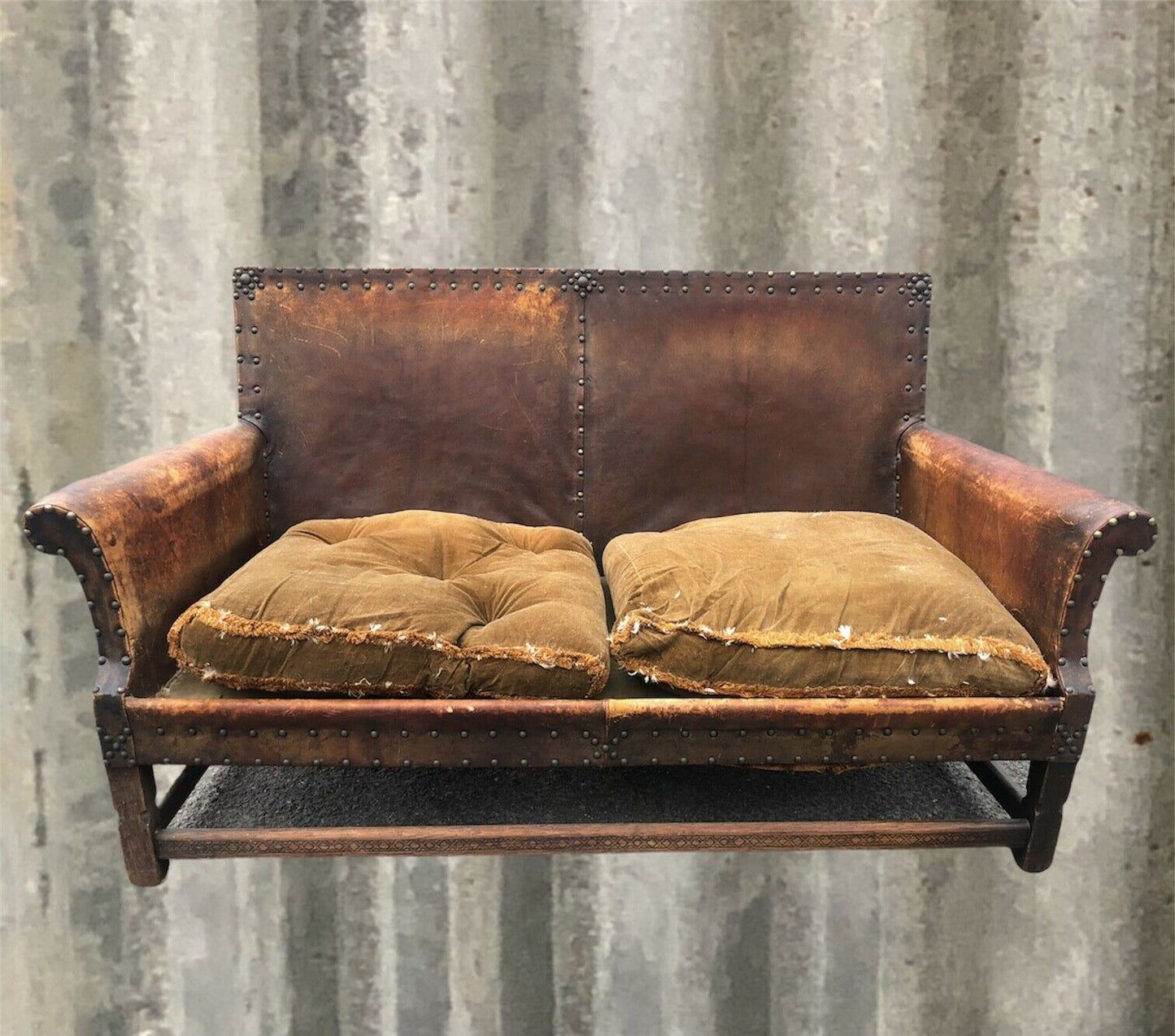 Gorgeous Vintage Leather Sofa And Two Armchairs ( SOLD )