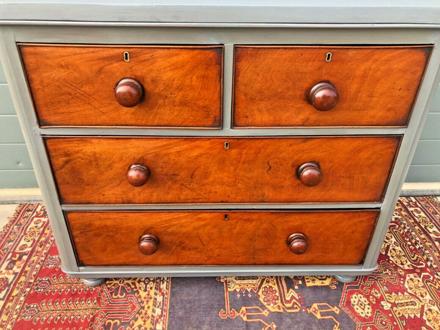 Gorgeous Small Antique Mahogany Chest Of Drawers ( SOLD )