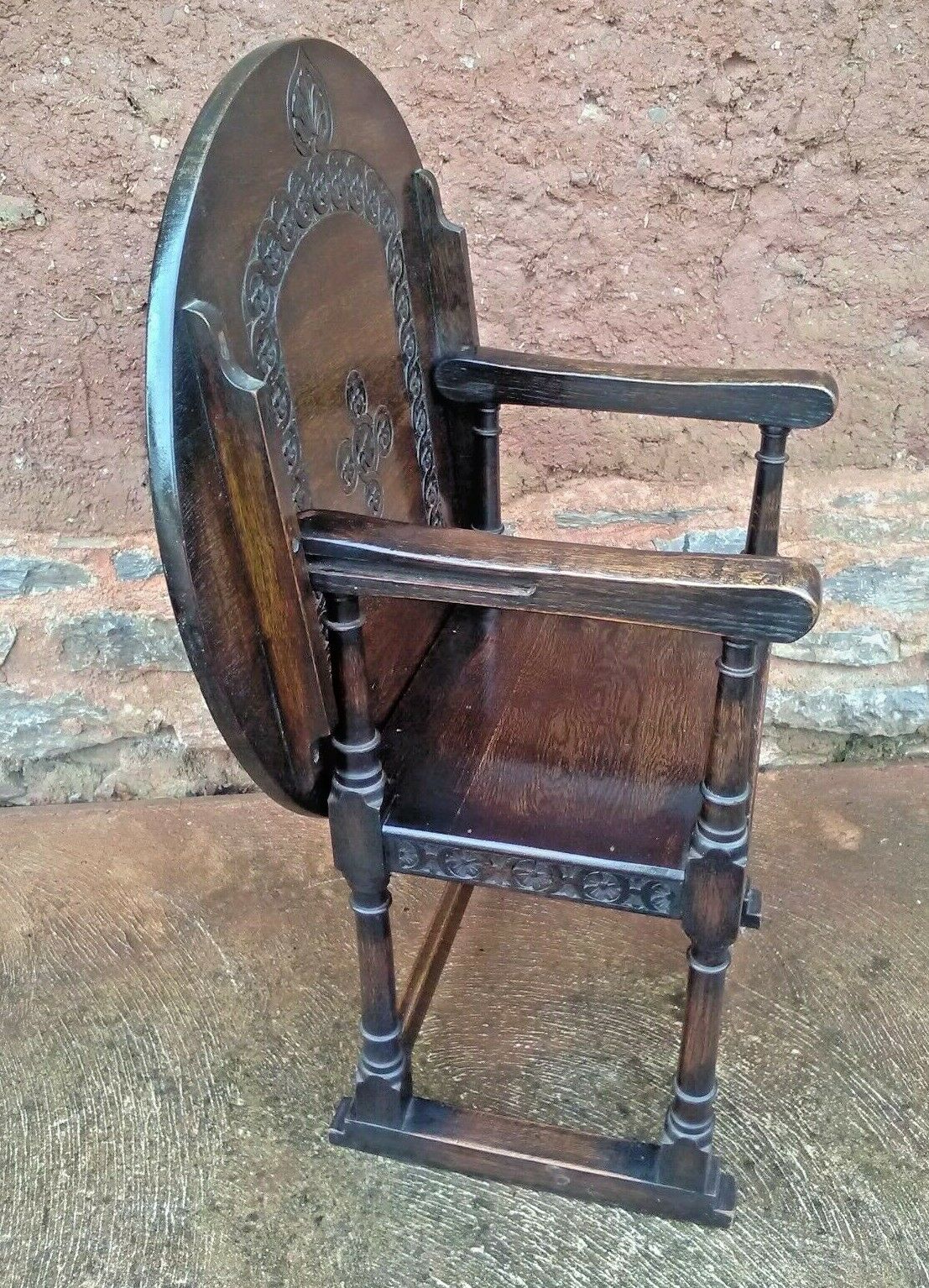 Vintage Carved Oak Monks Chair / Vintage Hall Chair