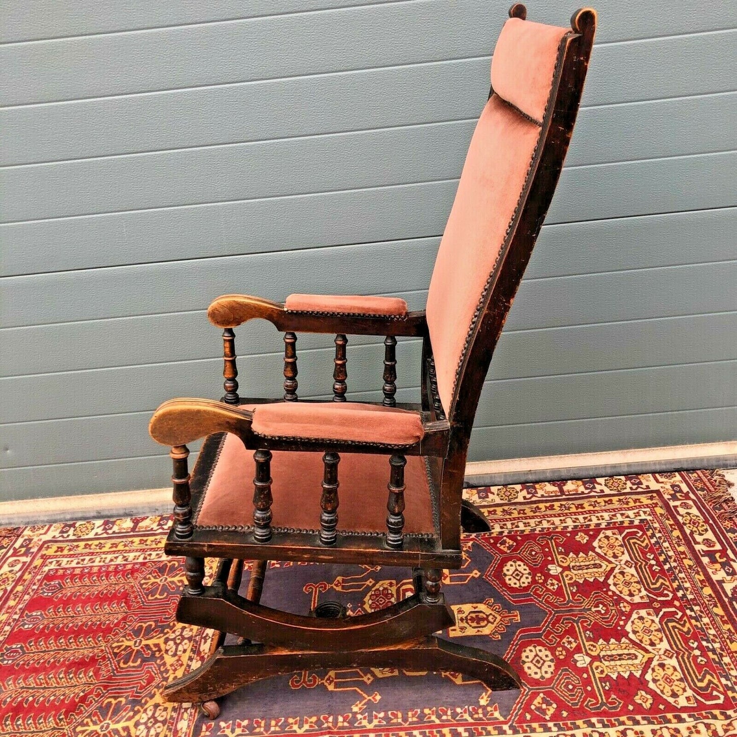 Antique American Rocking Chair / Vintage Rocking Chair ( SOLD )