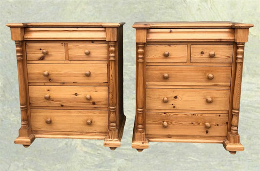 Gorgeous Pair Of Vintage Pine Bedside Chests / Bedside Tables ( SOLD )