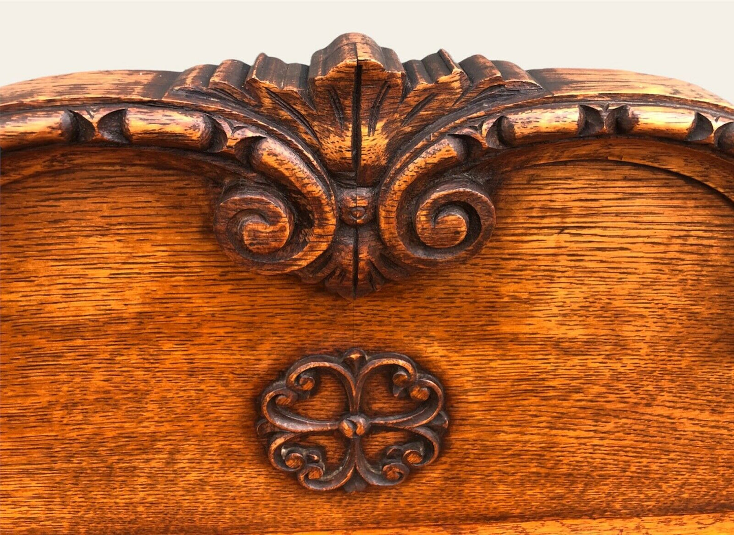 000971.....Stunning Carved Oak Antique Buffet / Sideboard ( sold )