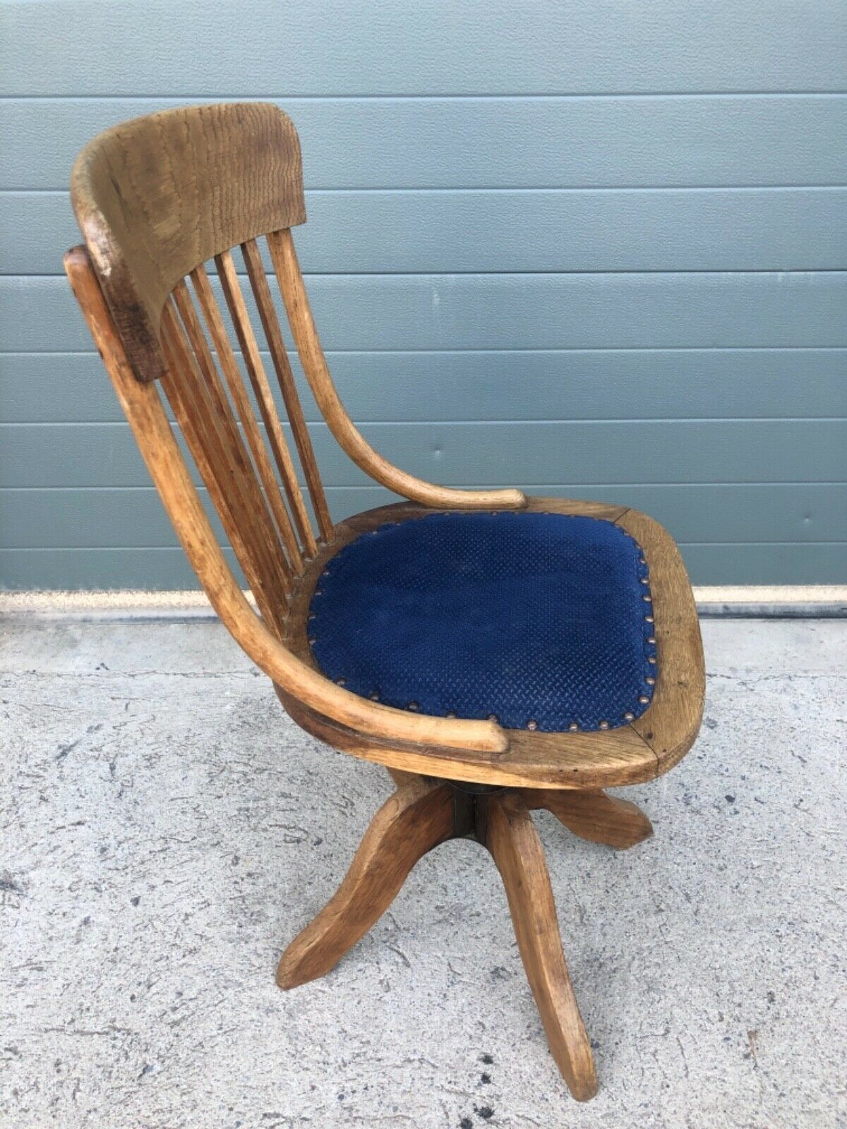 Vintage Revolving Oak Desk Chair ( SOLD )