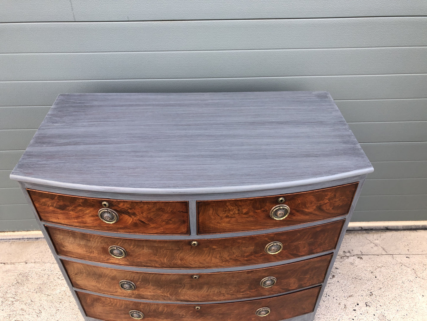 Stunning Regency Bow Front Chest Of Drawers (SOLD )